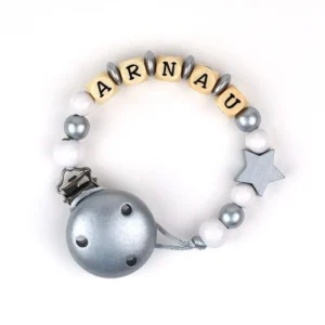 Cadenita de madera personalizada estrella plata blanco