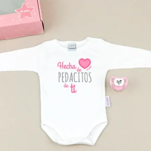 Cajita Divertida Body + Chupete Hecha de pedacitos de ti Rosa Cajita Divertida Body + Chupete Hecha de pedacitos de ti Rosa
