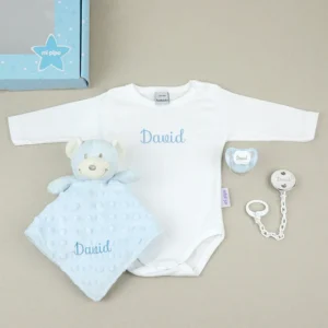 Cajita Medium Azul Personalizada con BROCHE OVALADO BLANCO
